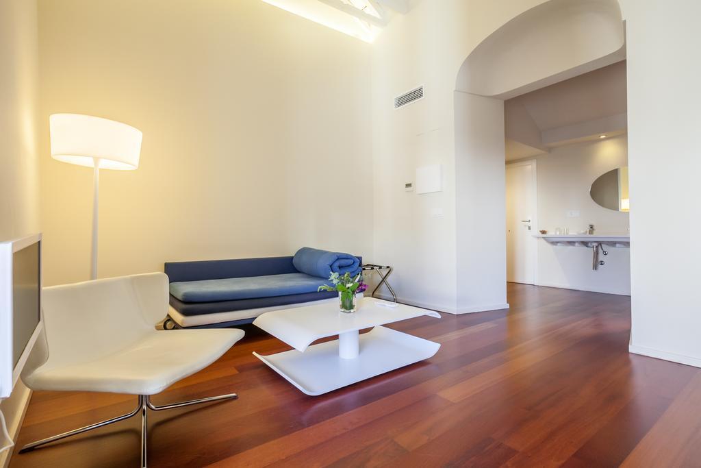 Hotel Viento10 กอร์โดบา ภายนอก รูปภาพ